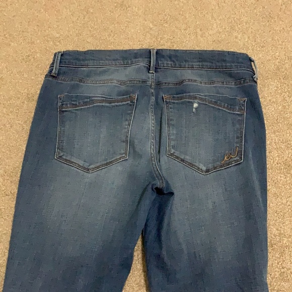 Express Distressed Denim Jeggings - Picture 5 of 5